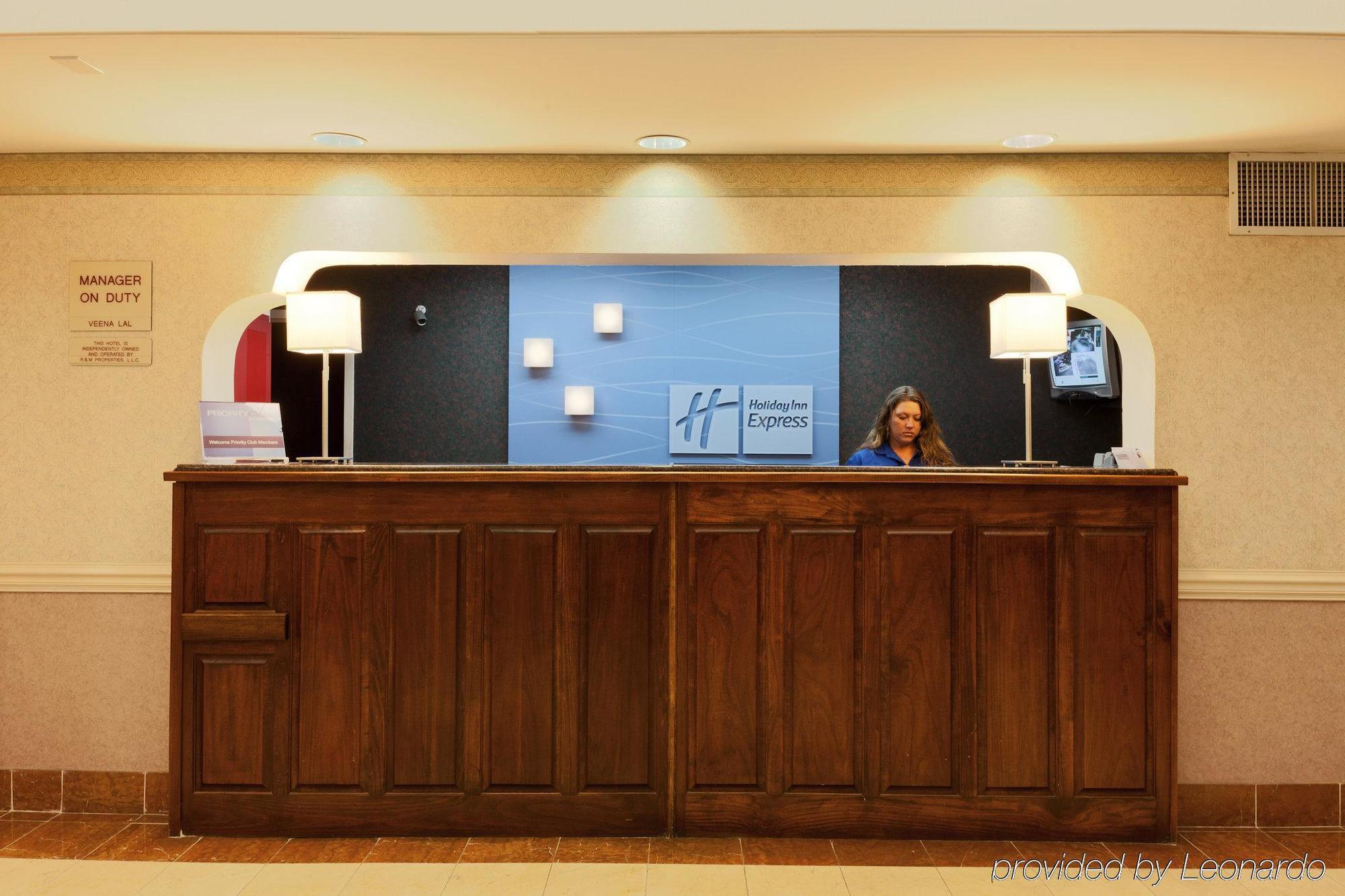 Holiday Inn Express Trussville, An Ihg Hotel Intérieur photo